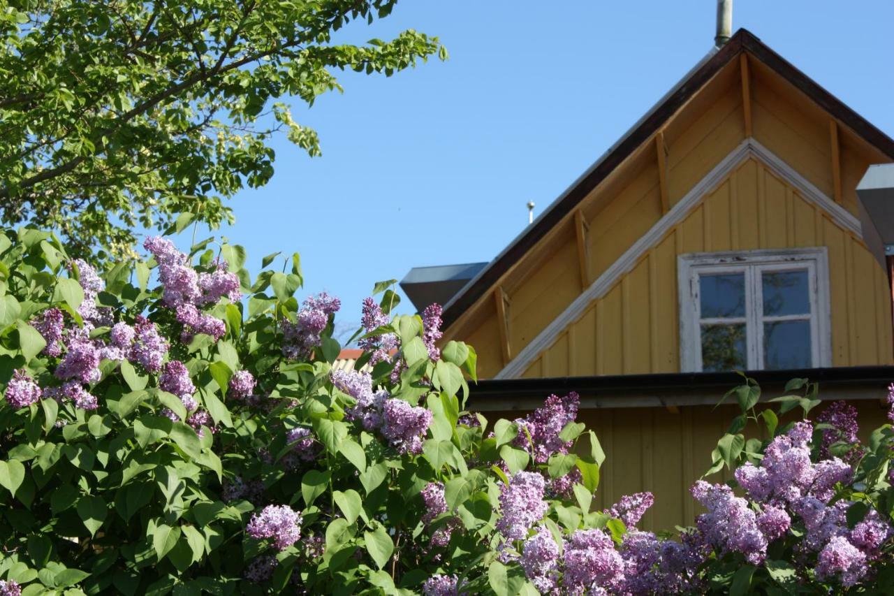 Gula Honan Guest House Ronehamn Exterior photo